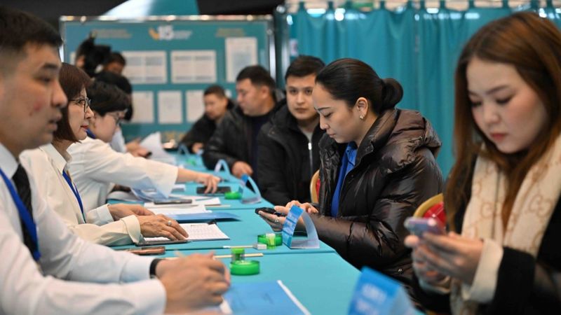 Окончательные итоги референдума подвели в Казахстане