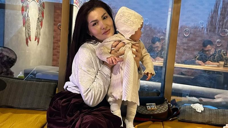 Супруга Шавката Рахмонова заявила о разводе