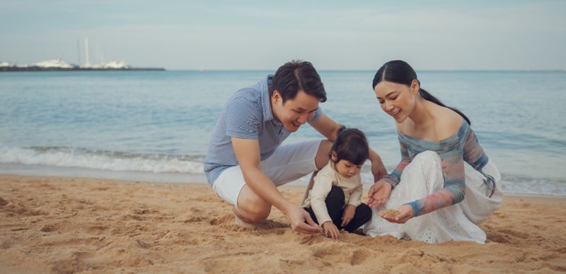 Казахстанцы променяли отдых в ОАЭ на другие направления