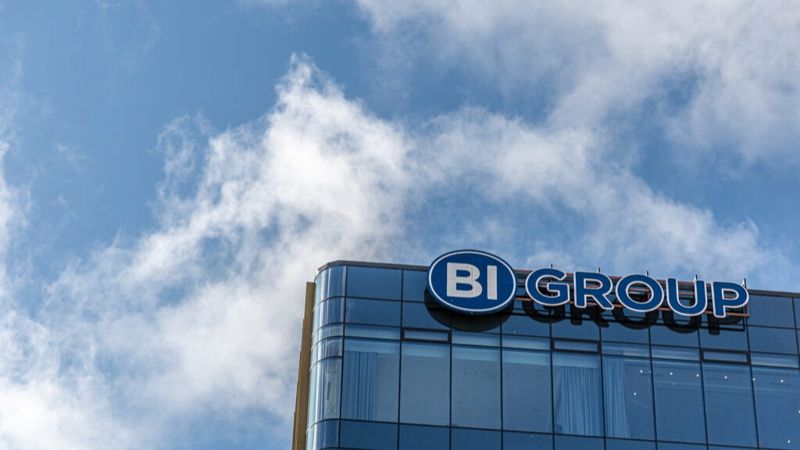 Зачем глава BI Group покупает репутацию