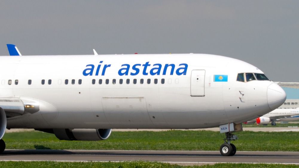 самолет Air Astana