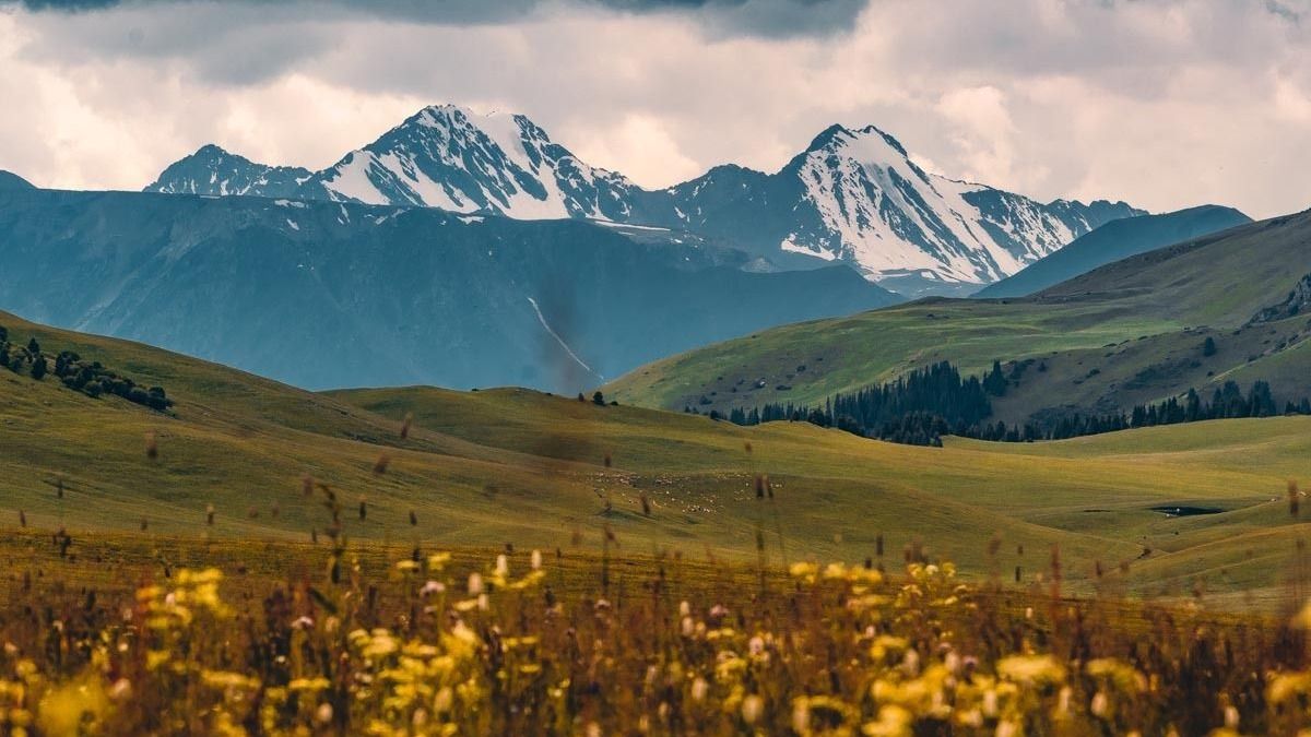 Горы Алматы, Казахстан