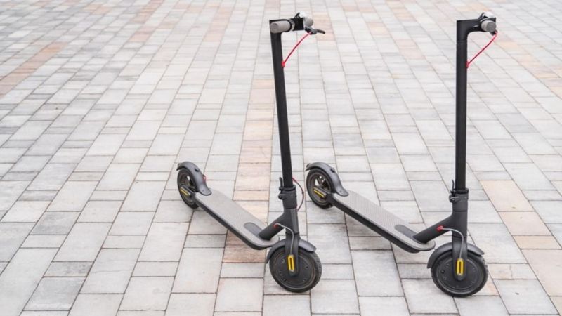 Движение электросамокатов по тротуарам пока не запрещают
