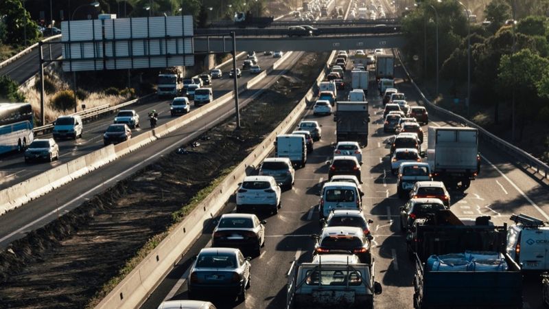 Для лихачей Алматы полицейские приготовили неприятный сюрприз