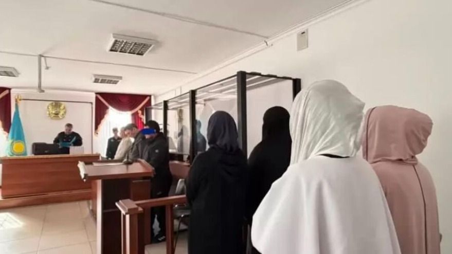 Запрет на ношение одежды, закрывающей лицо