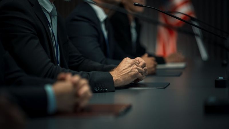 В Казахстане расширили список проступков для госслужащих