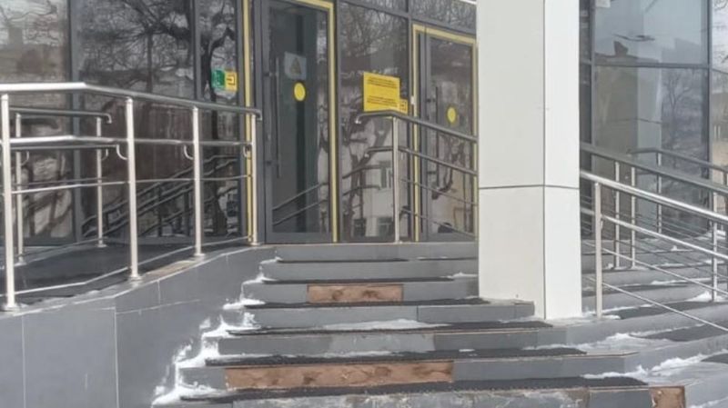 Узоры вместо утеплителя: как "освоили" 1,3 млрд на школе в Астане