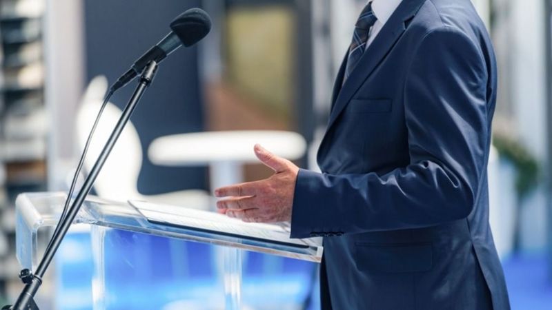 Депутаты маслихатов чаще мелькают в криминале, чем в решении проблем – политолог