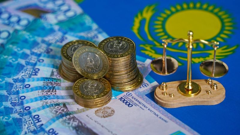 Штрафов меньше – денег больше: казахстанцы заплатили почти 78 млрд за нарушения