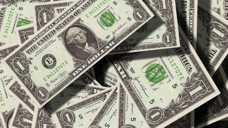 Что происходит с долларом в Казахстане