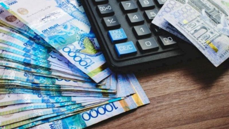 В Казахстане хотят повысить размер минимальной зарплаты до 150 тысяч тенге