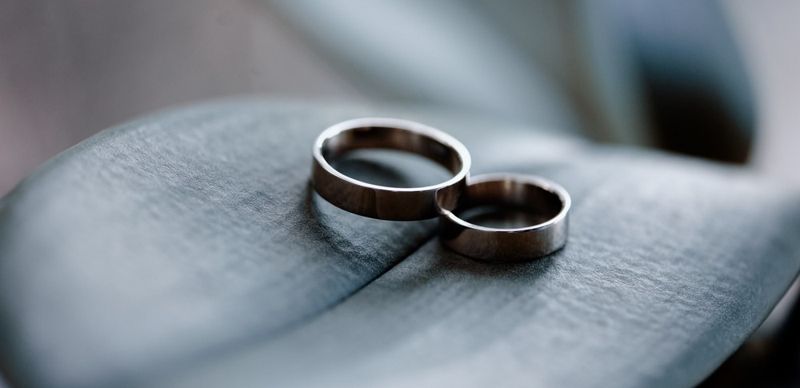 Женитьба стала еще дороже в Казахстане: обручальные кольца подскочили в цене