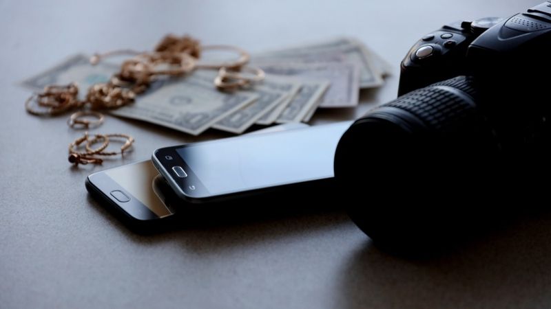 Казахстанец загнал сограждан в долги и заработал 90 млн: дело направили в суд