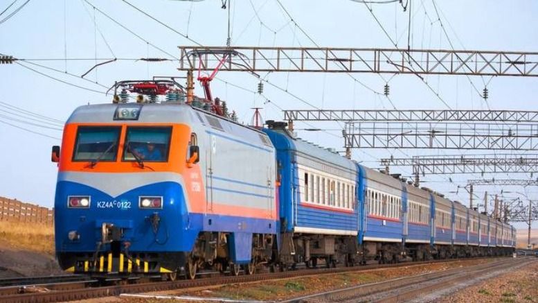 Спецвагоны для пассажиров с инвалидностью внедрят в Казахстане