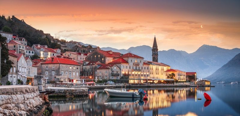 Казахстанцы смогут летать в одну из стран Европы без визы