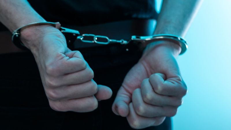 Бухгалтер, присвоившая $230 000 компании, экстрадирована из Греции в Казахстан