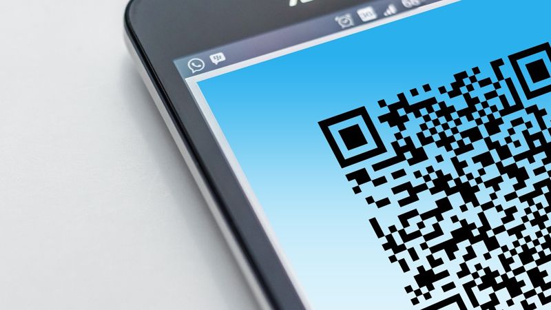 Когда банки Казахстана перейдут на единый QR-код