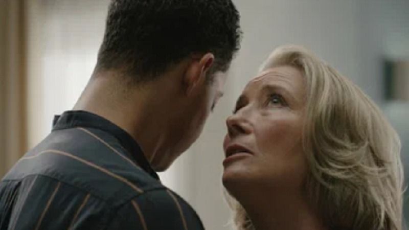 Кадр из фильма "Любовь по вызову"