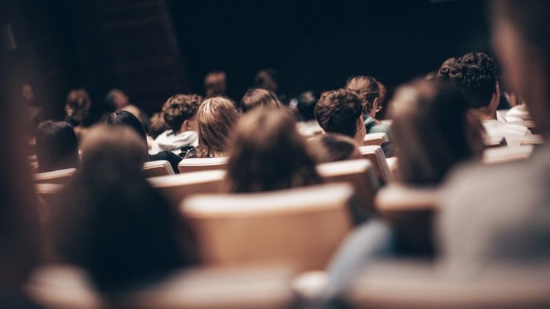 В каких регионах Казахстана сильнее выросли цены на обучение в вузах