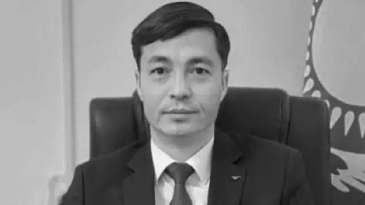 Экс-аким