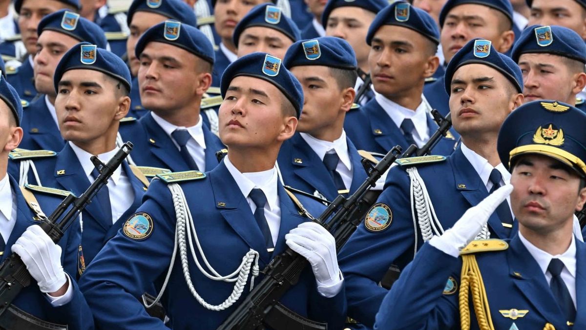 военные, армия 