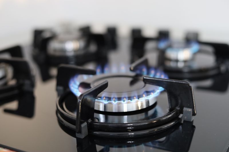 Газ для казахстанцев подорожал на 15%