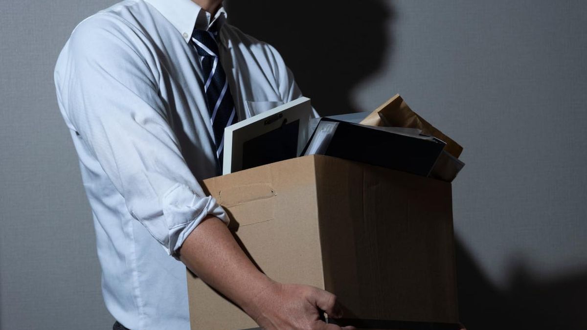 казахстанец лишился работы