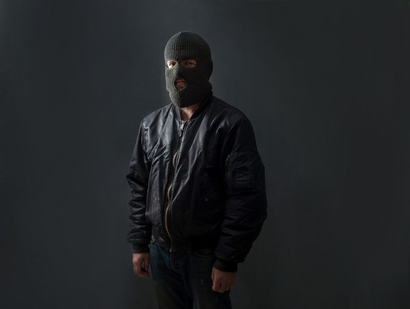 Казаха-скинхеда задержали и отпустили после нападения в Алматы - пострадавший