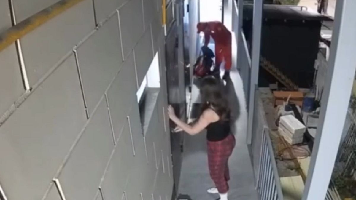 Кадр видео