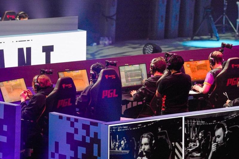 Стали известны финалисты PGL Astana 2026