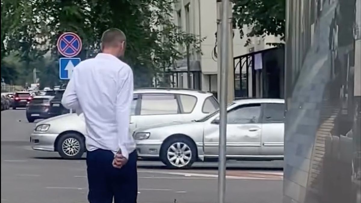 Алматы, нож, мужчина