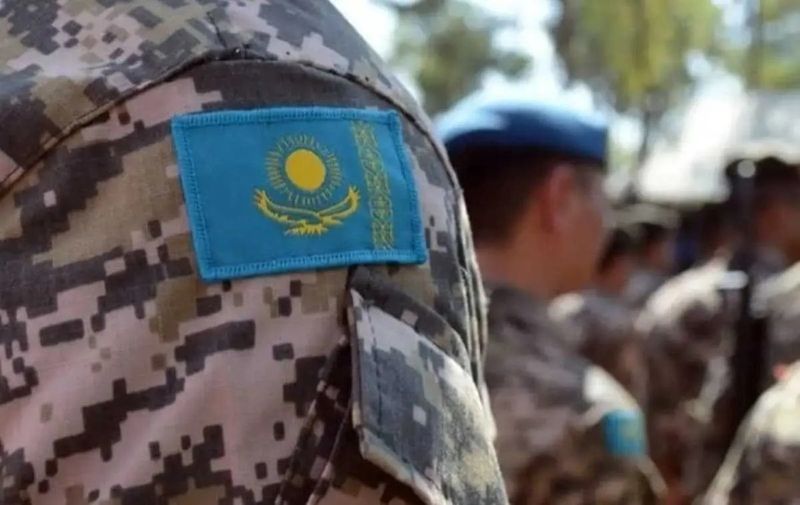 Более 10 тысяч казахстанских солдат получили образовательные гранты