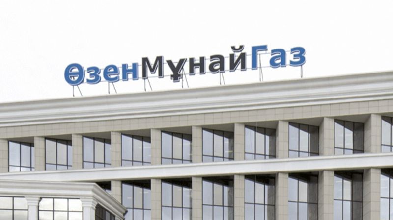 Рабочие "Озенмунайгаза" остановили смену ради задержанного активиста Жумагалиева