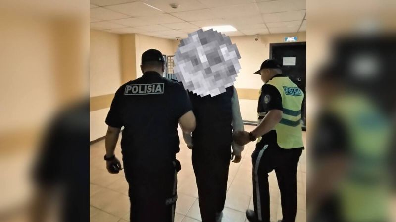 Молодой байкер снимал побег от полиции для соцсетей в Караганде