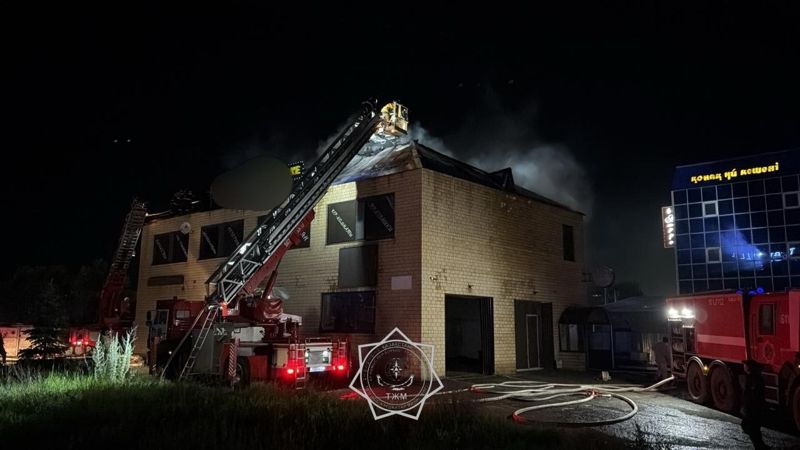 Пожар вспыхнул в одном из караоке-клубов Актобе