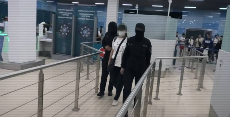 Подозреваемую в обмане казахстанцев на 6 млрд тенге депортировали из Турции
