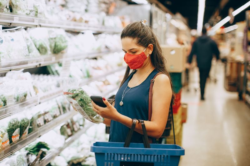 Казахстанцам пообещали усилить контроль за ценами на продукты