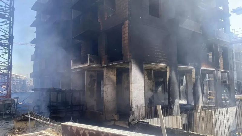 Дипломаты помогают семье погибшего на стройке в Омске казахстанца