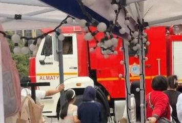 Посетителей ТРЦ Mega эвакуировали в Алматы
