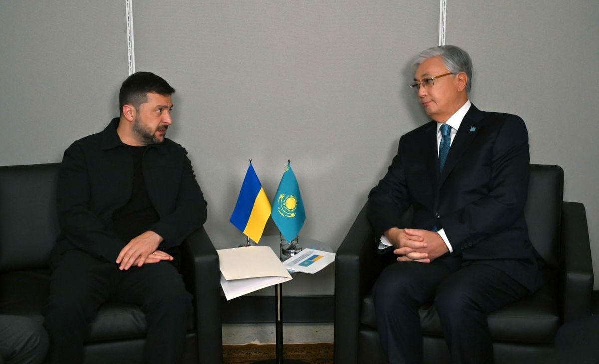 президенты Украины и Казахстана 