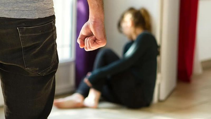 Он меня не пощадит: беременная казахстанка требует наказать мужа за побои