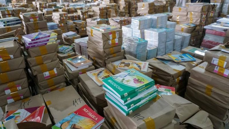 1,2 млн новых учебников закупили для школ Астаны
