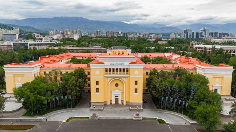 Ведущие ученые из четырех стран вошли в состав Академии наук Казахстана