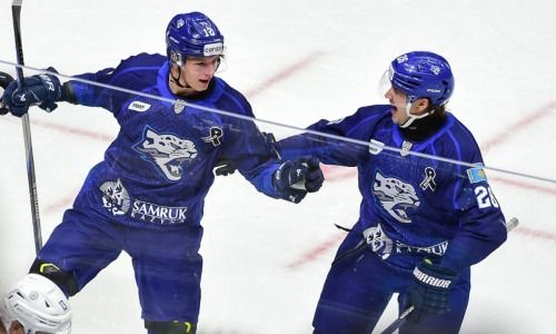 "Барыс" разгромил "Сибирь" в первом матче сезона КХЛ