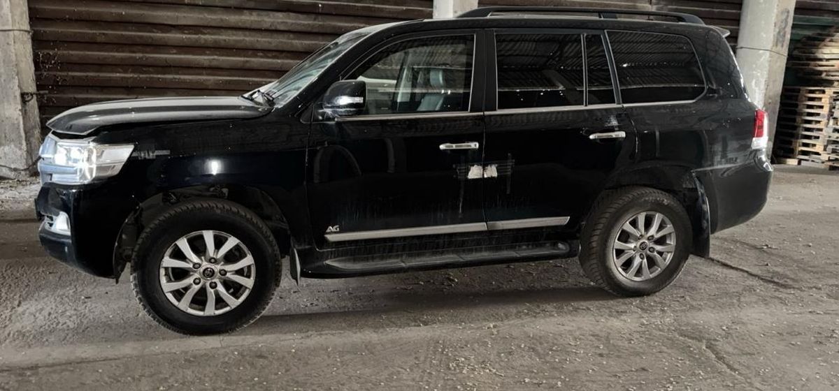 Land Cruiser