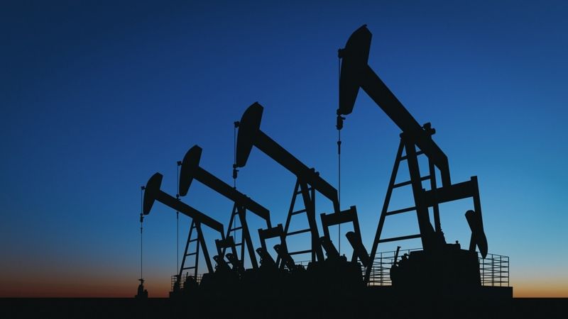 Нефть снова растет в цене после новых ударов по Саудовской Аравии