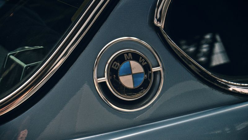 BMW с долгом на 1,7 млн теңге разыскали в Алматы