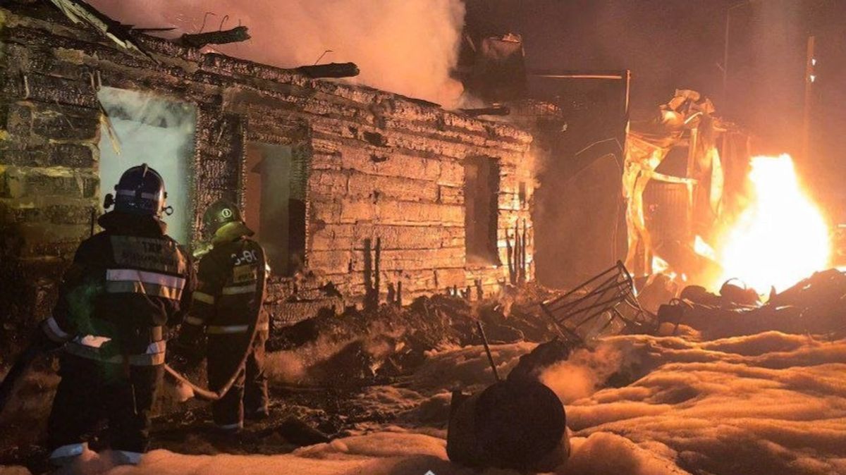 Мощный взрыв прогремел на автомойке в Семее: что известно