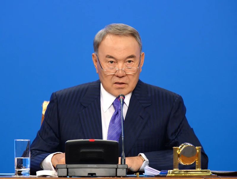 Нурсултан Назарбаев выразил соболезнования в связи с трагедией на Каспии