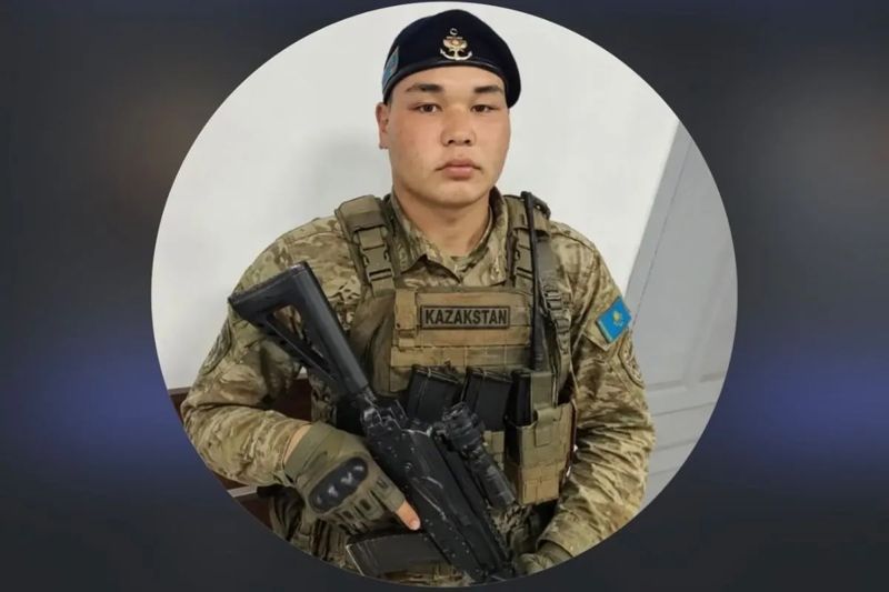 Сам добрался до берега: мать рассказала о спасшемся на Каспии солдате